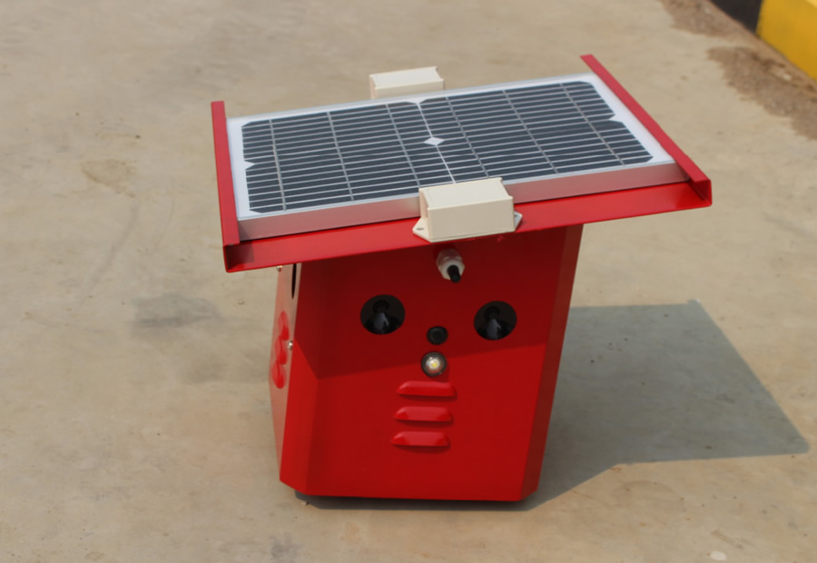 智能綜合驅鳥器